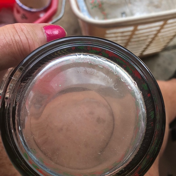 Mugs (4) - Picture 2 of 3